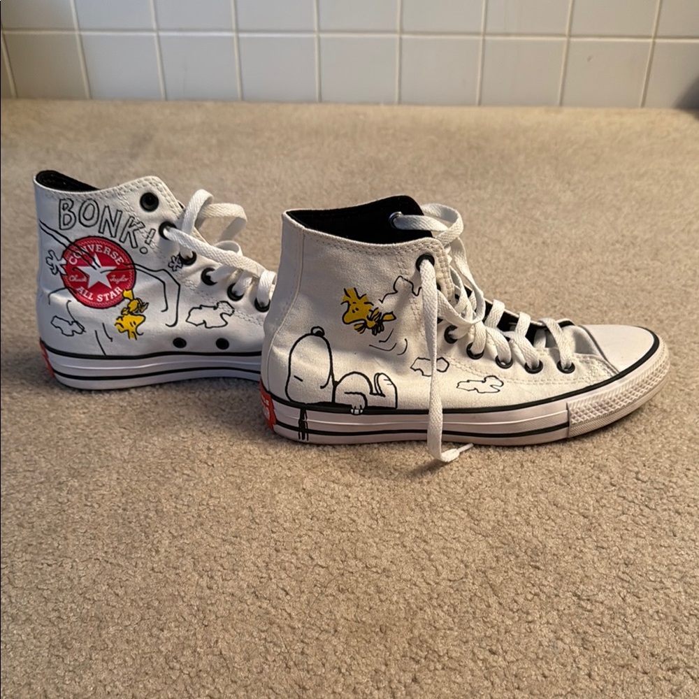Converse White Snoopy High-Top Sneakers  Size 8.5
